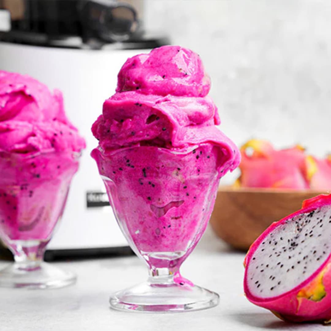 ovocný sorbet vyrobený pomocí šnekového odšťavňovače